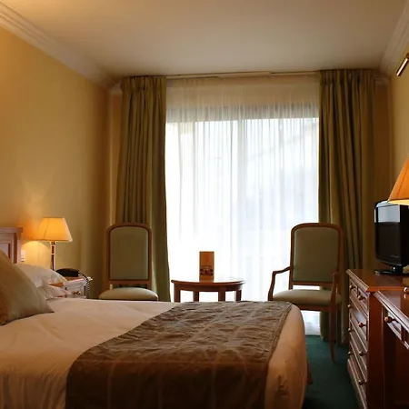 Готель Sun Riviera Канни