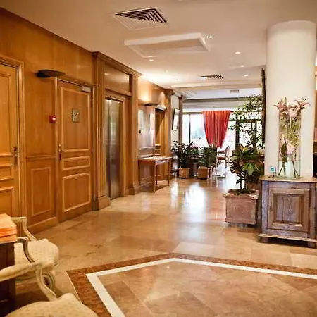 Sun Riviera Otel 4*